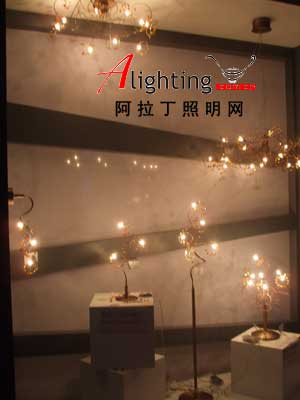 細致金屬 營造現代感燈具(組圖)